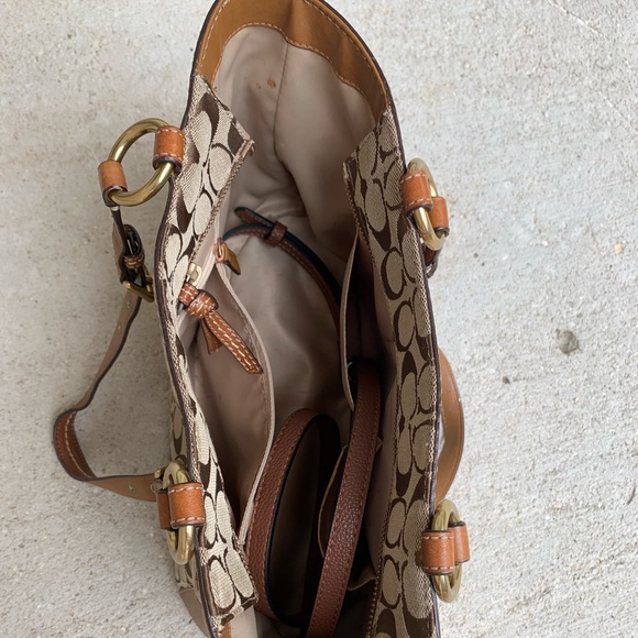 Vintage coach purse - Picture 3 of 5